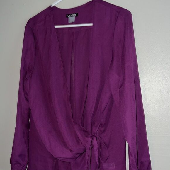 Venus wrap style semi sheer blouse size 14 - Picture 5 of 9